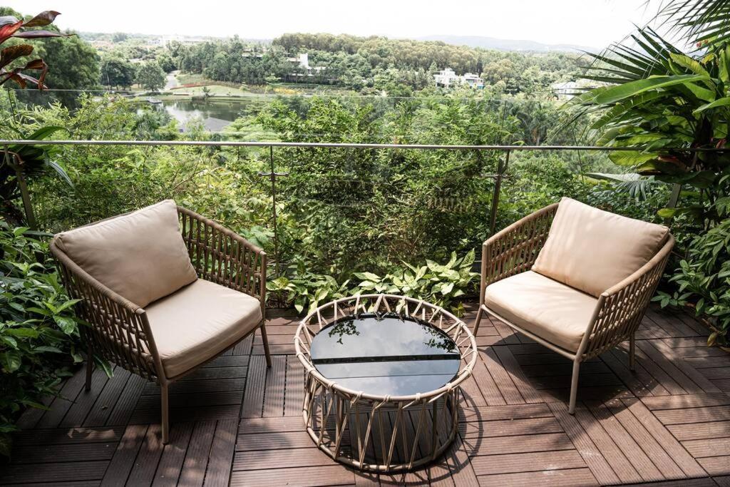 1Br - 1 Sofa Bed Luxurious 5-Stars Resort Phuc Yen Экстерьер фото