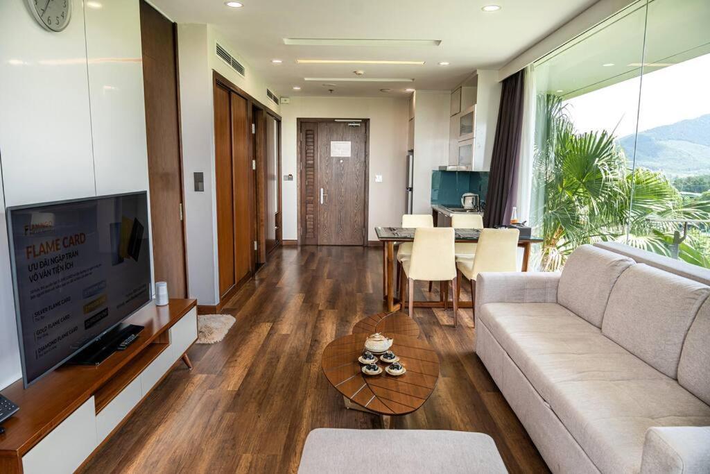 1Br - 1 Sofa Bed Luxurious 5-Stars Resort Phuc Yen Экстерьер фото